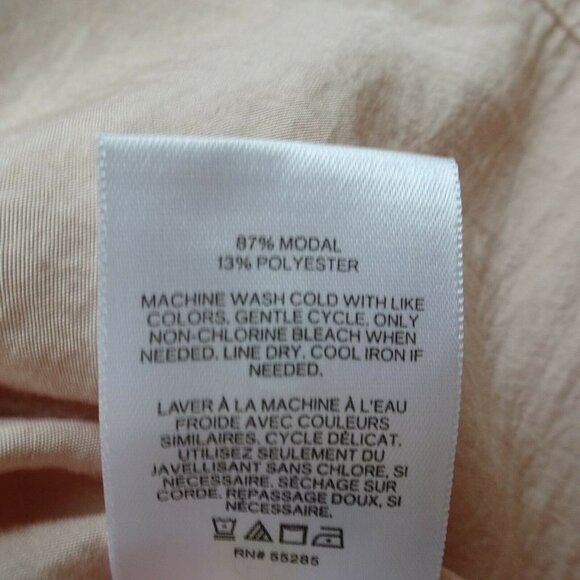 💰3/$2 EXPRESS Pink Blouse Top Puffed Balloon Sleeve Shirred Button Cuff Chic XS - Picture 11 of 13